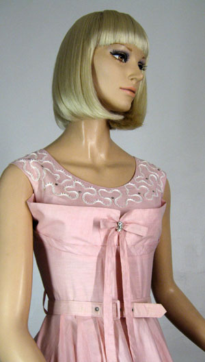 Shelf Bust Vintage 50s Full Skirt Pink Party Dress